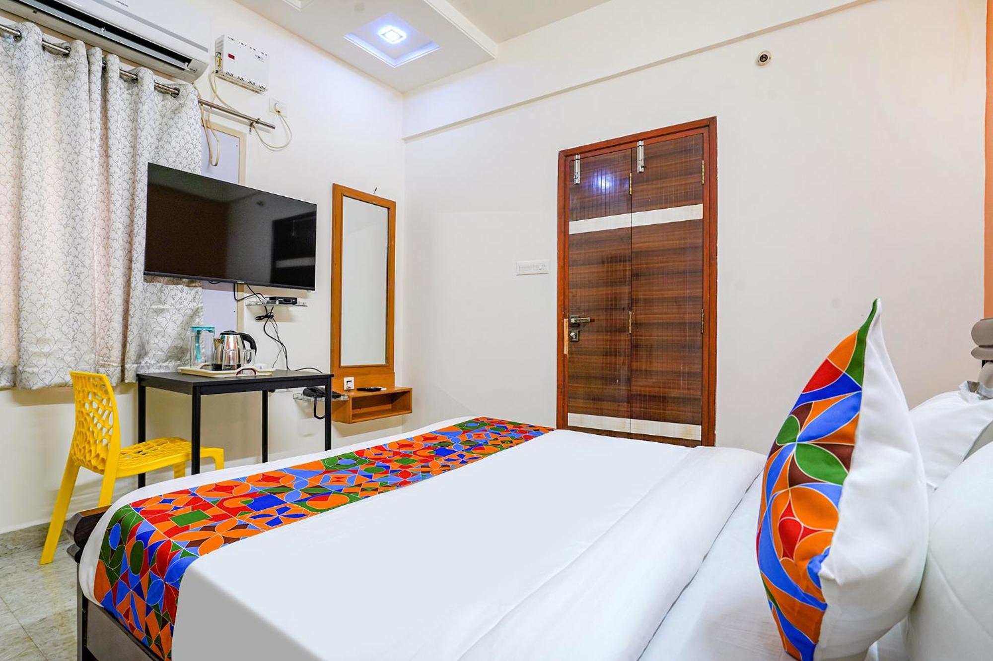 Fabhotel Q Suites - Nr Kavuri Hills, Madhapur Haiderabad Buitenkant foto